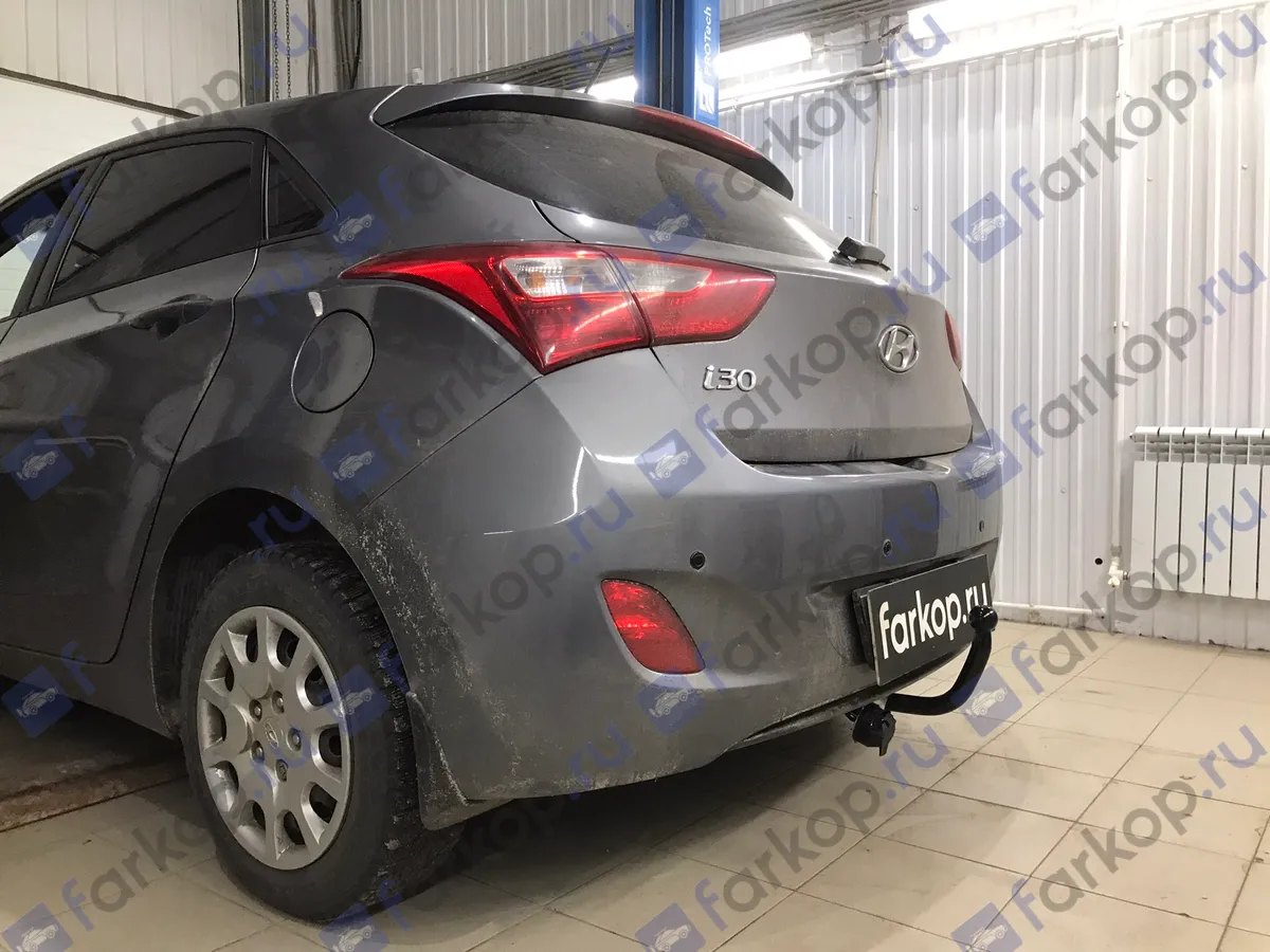 Фаркоп Лидер Плюс для Hyundai i30 (хетчбэк) 2011-2017 H223-A в 