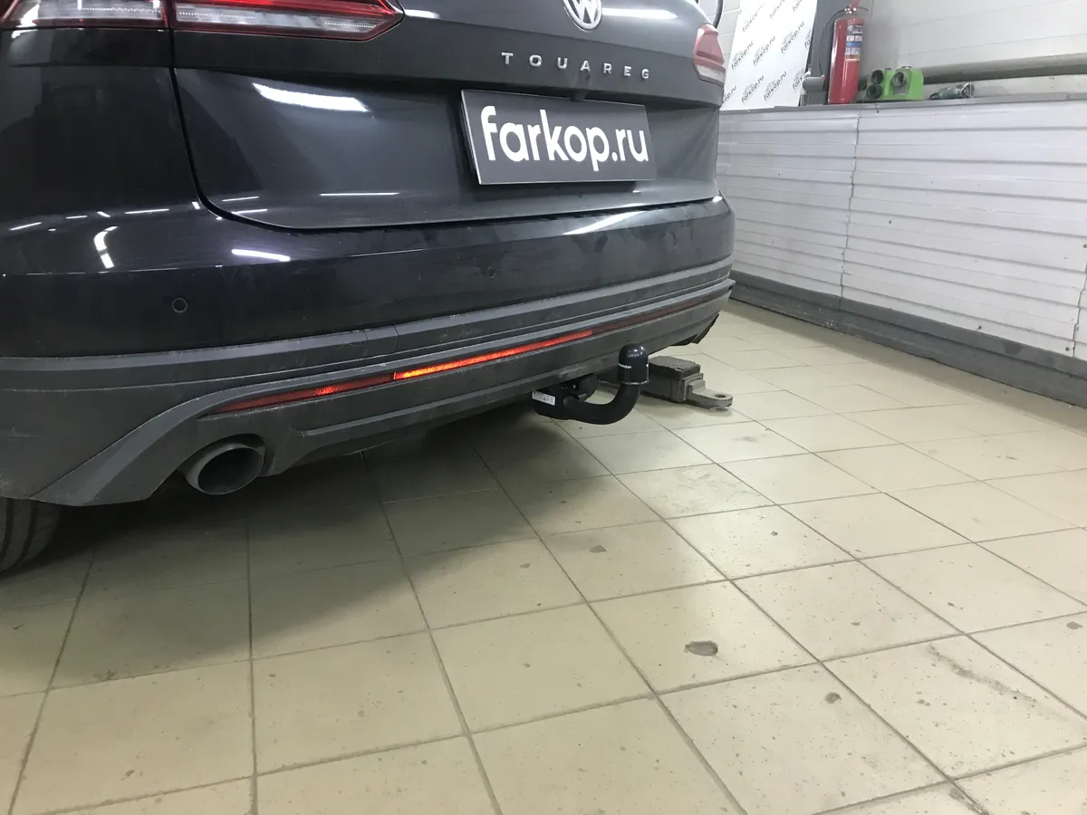 Фаркоп Steinhof для Volkswagen Touareg 2017- Арт. V-163 V-163 в Санкт-Петербург