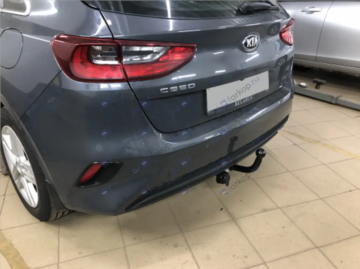 Фаркоп Лидер Плюс для Kia Ceed (хетчбек) 2018- K130-A в 