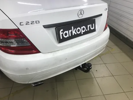 Фаркоп Aragon для Mercedes C-class (coupe C204, седан, универсал) 2007-2014 E4112CA в 