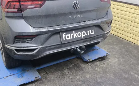 Фаркоп Galia для Volkswagen T-Roc 2018- S105A в Санкт-Петербург