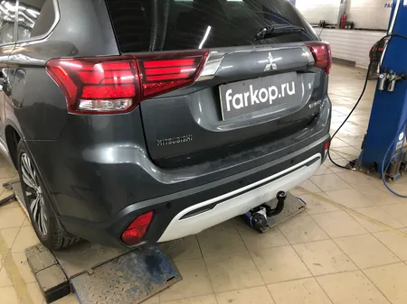 Фаркоп Лидер Плюс для Mitsubishi Outlander 2012-2022 M113-A в Санкт-Петербург