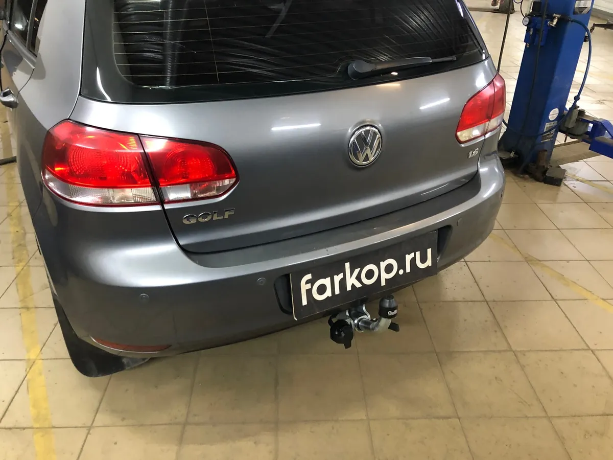 Фаркоп Galia для Volkswagen Golf 2008-2013 A038C в Санкт-Петербург