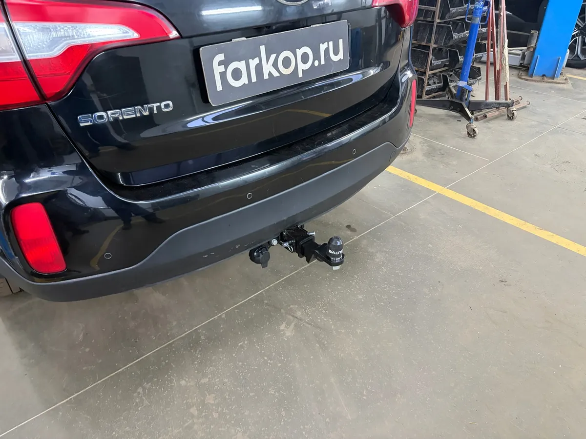 Фаркоп TowRus для Kia Sorento 2012-2021 109171 в Санкт-Петербург Фаркоп TowRus для Kia Sorento 2012-2021 109171 в Санкт-Петербург