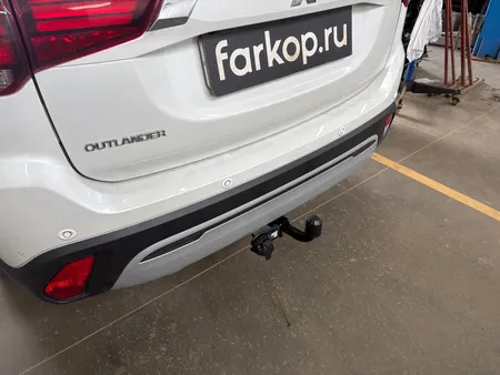 Фаркоп Berg для Mitsubishi Outlander 2012-2022 Арт. F.4013.001 F.4013.001 в Санкт-Петербург