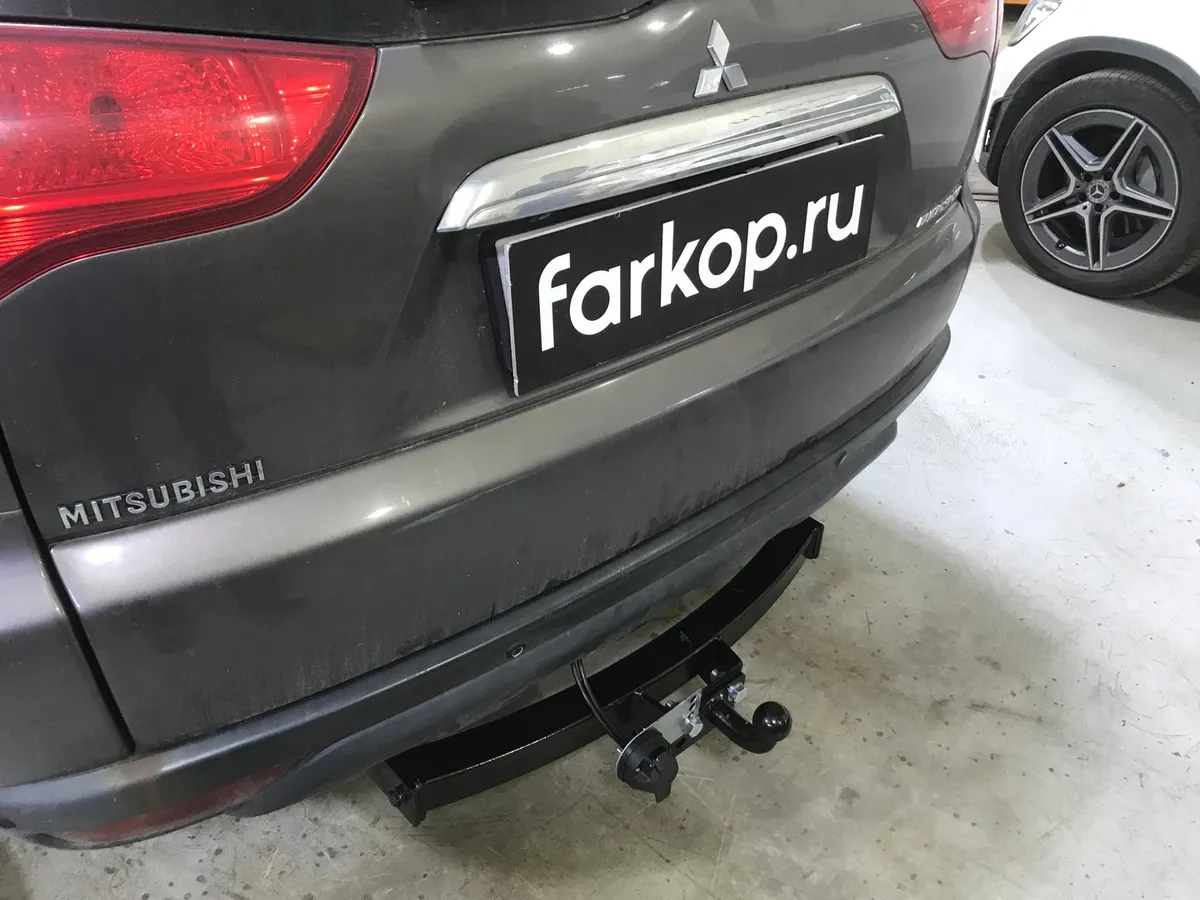 Фаркоп Лидер Плюс для Mitsubishi Pajero Sport 2008-2016 M115-FC в Санкт-Петербург Фаркоп Лидер Плюс для Mitsubishi Pajero Sport 2008-2016 M115-FC в Санкт-Петербург