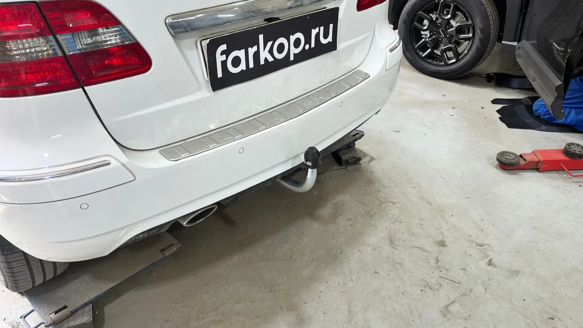 Фаркоп Galia для Mercedes B-class 2005-2011 M113A в Санкт-Петербург Фаркоп Galia для Mercedes B-class 2005-2011 M113A в Санкт-Петербург