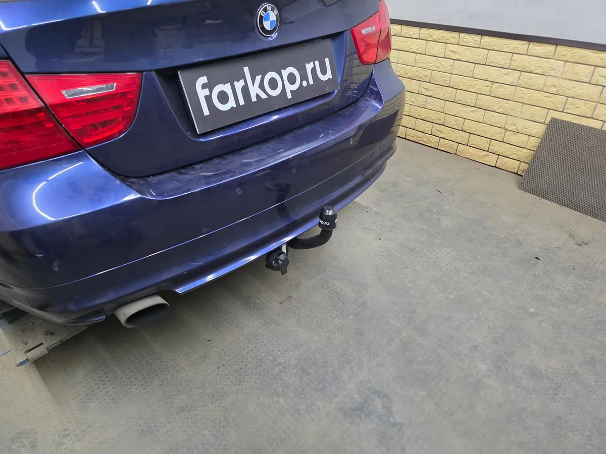 Фаркоп Steinhof для BMW 3 серия 2005-2013 B-045 в Санкт-Петербург