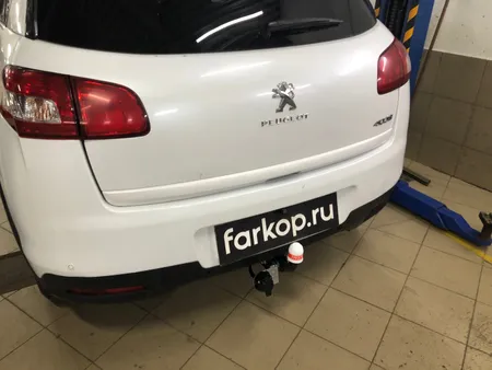 Фаркоп Трейлер для Peugeot 4008 2012-2016 7160 в Санкт-Петербург