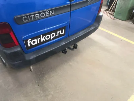 Фаркоп Galia для Citroen Berlingo (First) 1996-2011, (L1) C043A в Санкт-Петербург