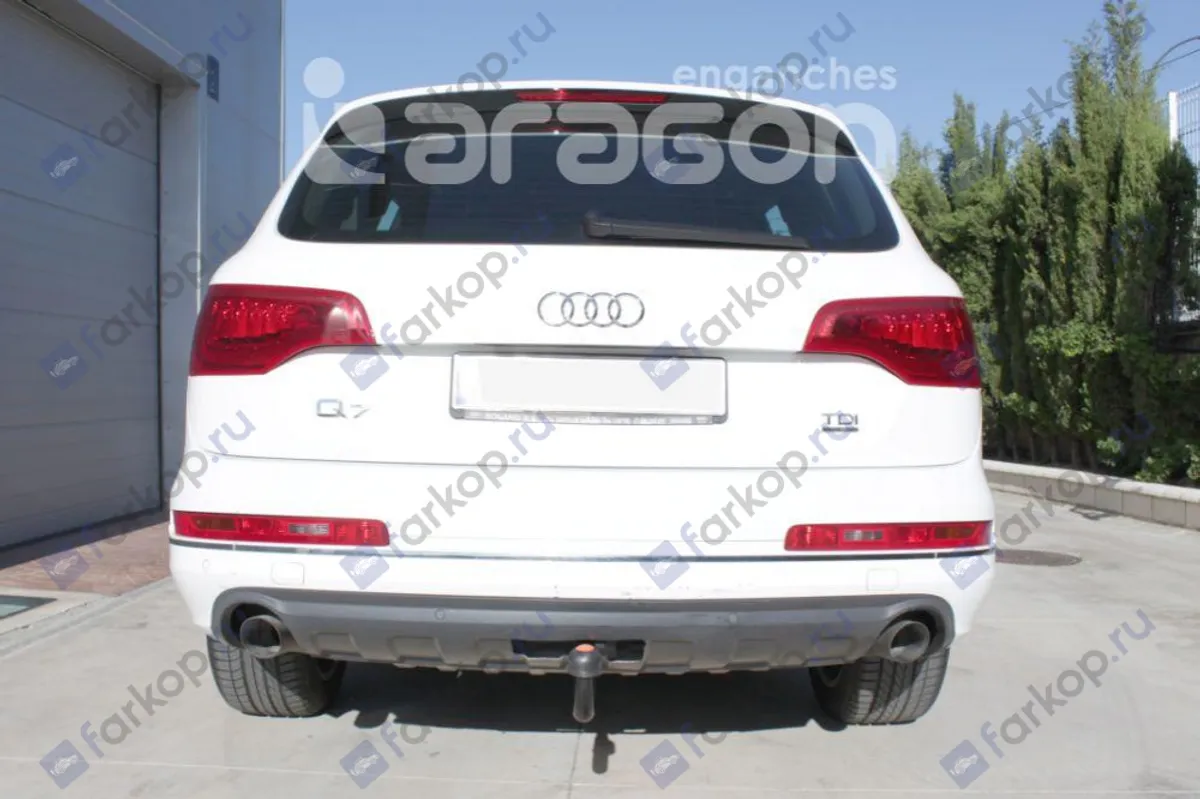 Фаркоп Aragon для Audi Q7 2006-2015 E6710AV в 