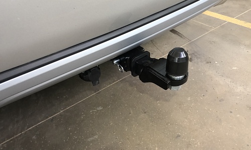 Установили фаркоп TowRus для Lexus RX 2015-2022 г.в.