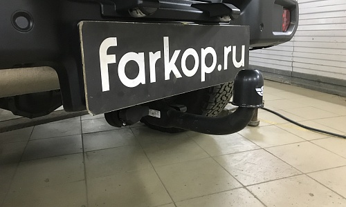Установили фаркоп Steinhof для Jeep Wrangler 2017-2025 г.в.