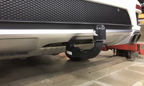 Установили фаркоп Steinhof для Mercedes GL-class 2006-2012 г.в.