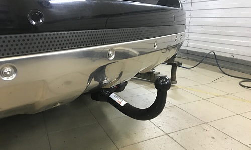 Установили фаркоп Oris для Mercedes M-class 2005-2011 г.в.