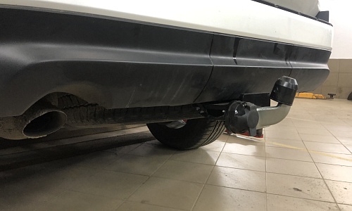 Установили фаркоп Baltex для Toyota Land Cruiser J300 2021-2025 г.в.
