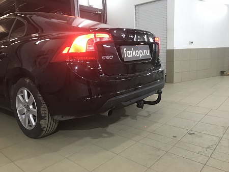 Фаркоп Imiola для Volvo S60 (седан) 2010-2019 V.033 в 