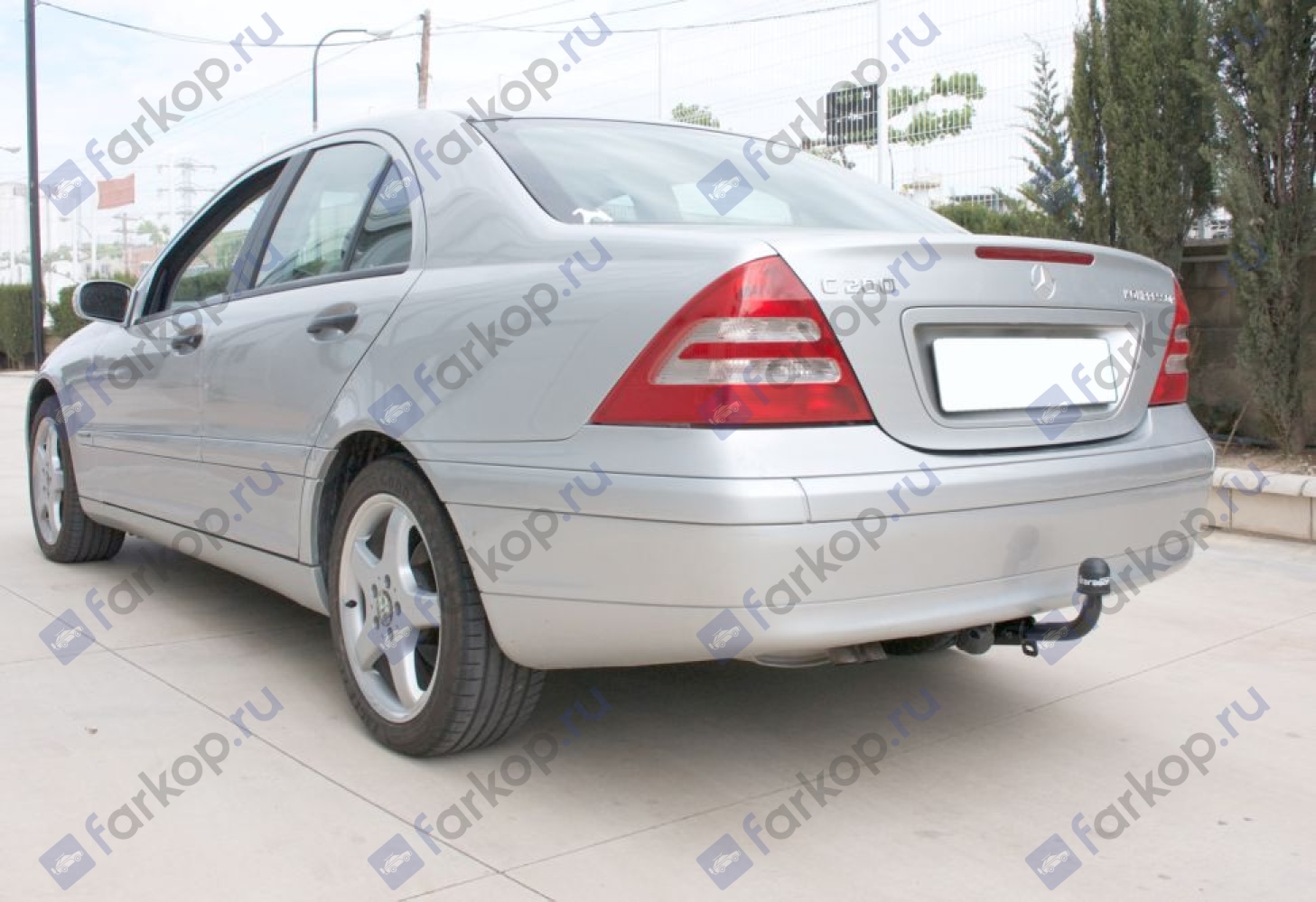 Фаркоп Aragon для Mercedes C-class (W203) 2000-2007 Арт. E4112BA E4112BA в 