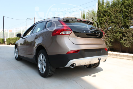 Фаркоп Aragon для Volvo V40 (вкл.Cross Country) 2012- Арт. E6811AV E6811AV в 