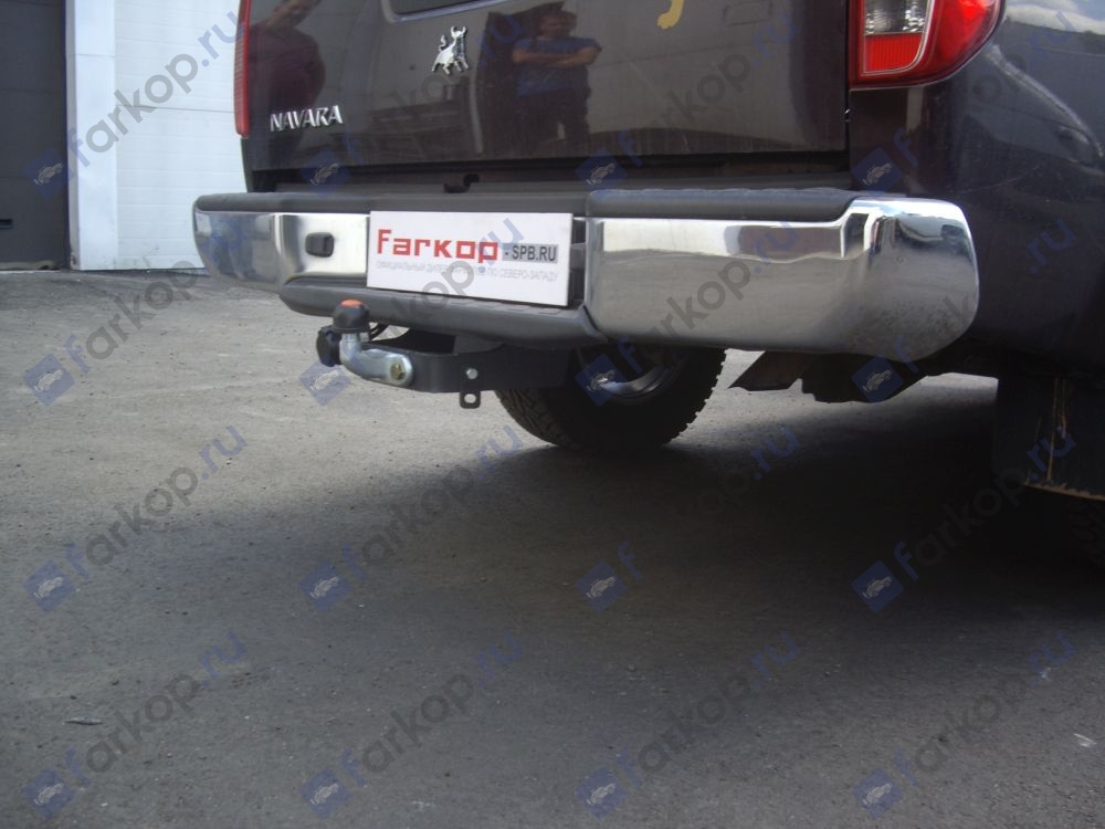 Фаркоп Aragon для Nissan Navara 2005-2015 E4404CC в 