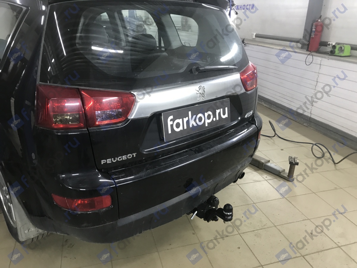 Фаркоп Towrus для Peugeot 4007 2007-2012 229426 в 